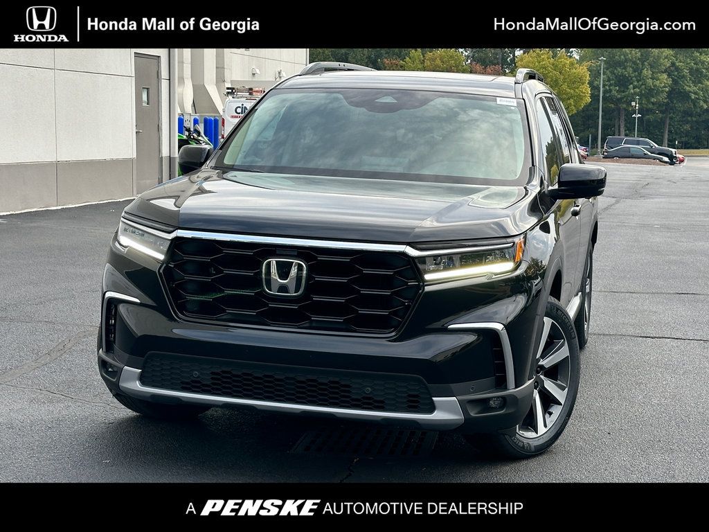 2024 New Honda Pilot Touring 2WD at Serving Bloomfield