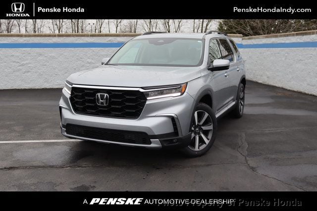 2024 New Honda Pilot Touring AWD at PenskeCars.com Serving Bloomfield ...