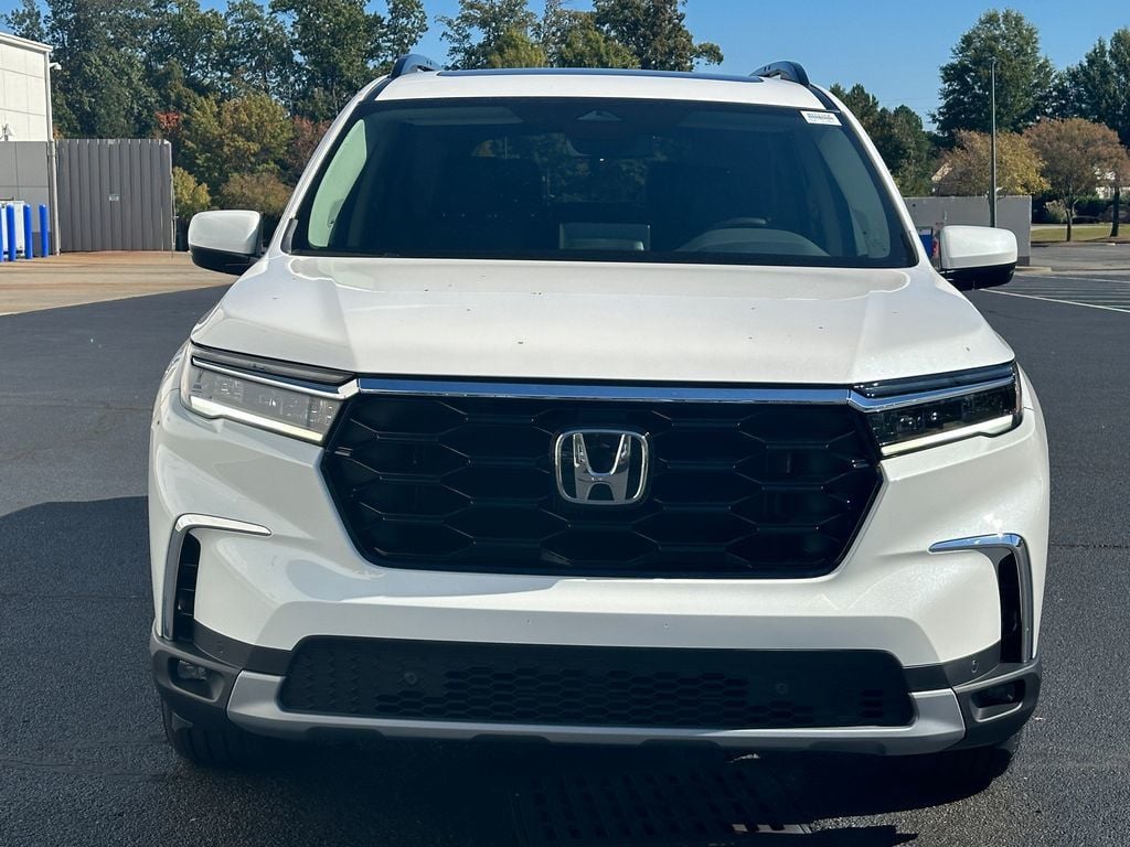 2024 New Honda Pilot Touring AWD at PenskeCars.com Serving Bloomfield ...