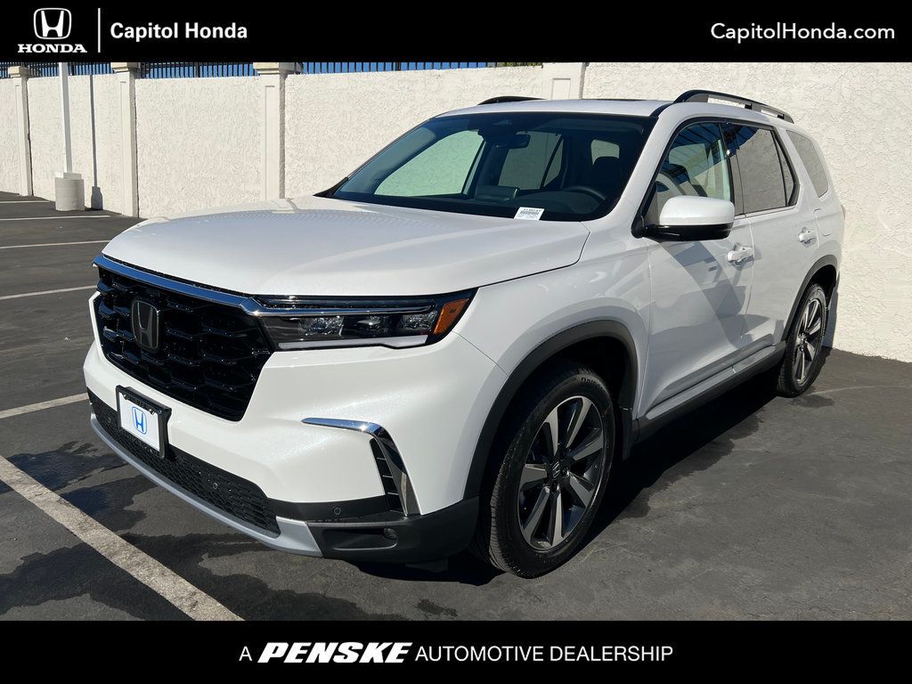 2024 New Honda Pilot Touring AWD at PenskeCars.com Serving Bloomfield ...