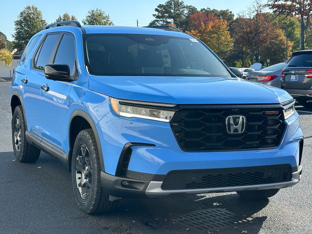 2024 New Honda Pilot TrailSport AWD at Serving