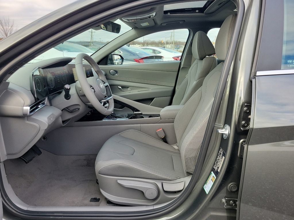 2024 New Hyundai Elantra SEL IVT at Turnersville AutoMall Serving South