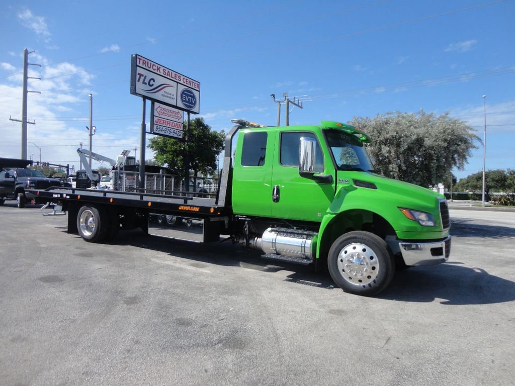 2024 New International MV607 MV607EXCAB22XLP at Tri Leasing Corp