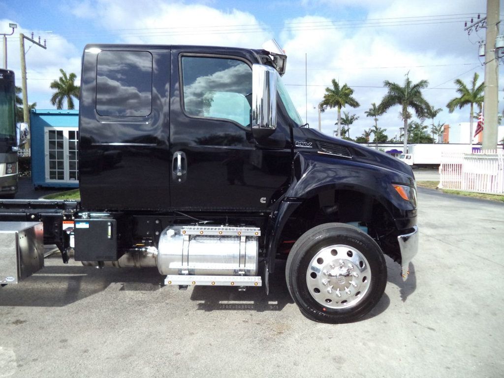 2024 International MV607 Extended Cab w/ 22ft Jerr-Dan Custom StepSide Classic Car Carrier - 21856415 - 21
