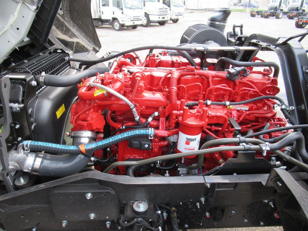 2024 Isuzu FTR (Chassis - Diesel) - 22353654 - 36