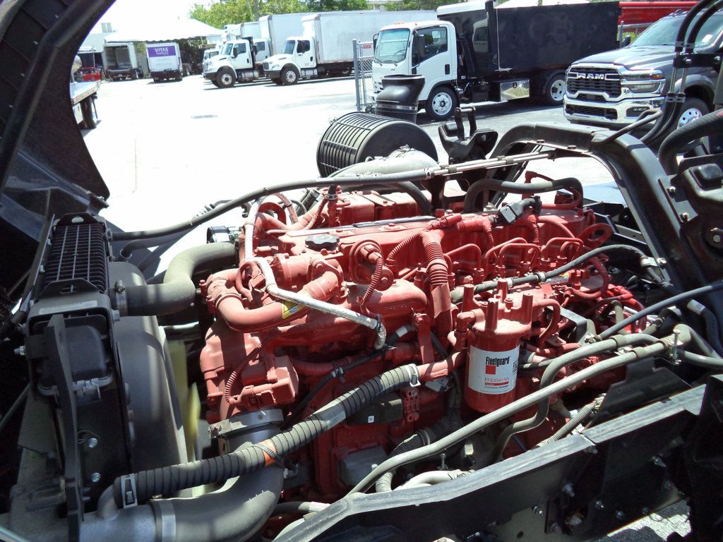 2024 Isuzu FTR w/ CENTURY 22ft Series 10 Rollback - 23024753 - 35