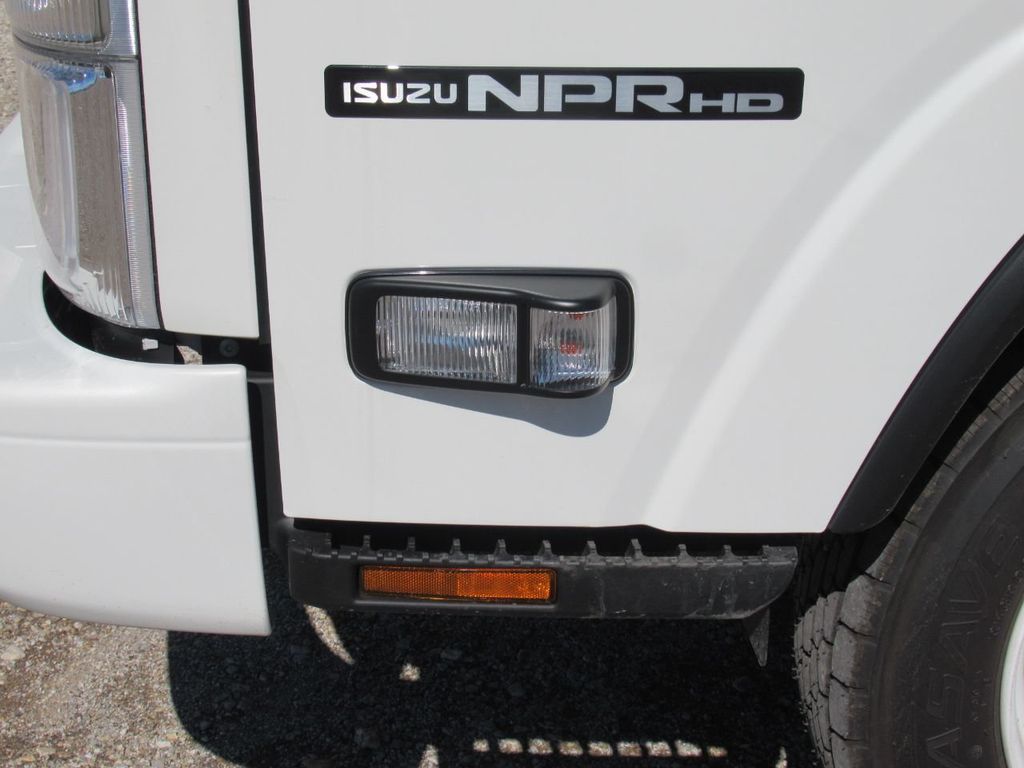 2024 Isuzu NPR (Chassis - Gas) - 22219974 - 40