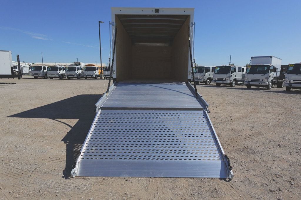 2024 Isuzu NPR HD 16ft Proscape w/ Ramp - 22562574 - 12