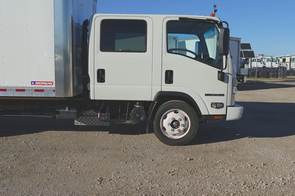 2024 Isuzu NPR HD (16ft Vanscaper) - 22376095 - 10