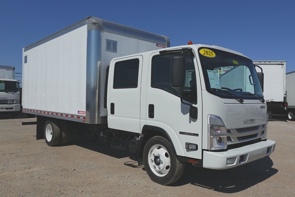 2024 Isuzu NPR HD 16ft Vanscaper w/ Ramp - 22562574 - 0