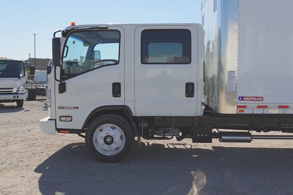 2024 Isuzu NPR HD 16ft Vanscaper w/ Ramp - 22562574 - 5