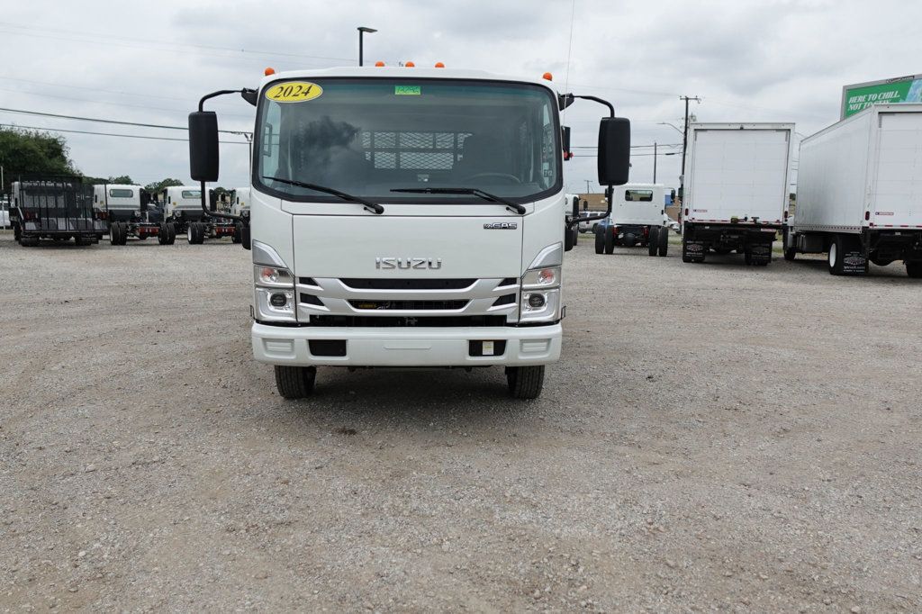 2024 Isuzu NPR HD (19ft Landscape Truck) - 22329650 - 2