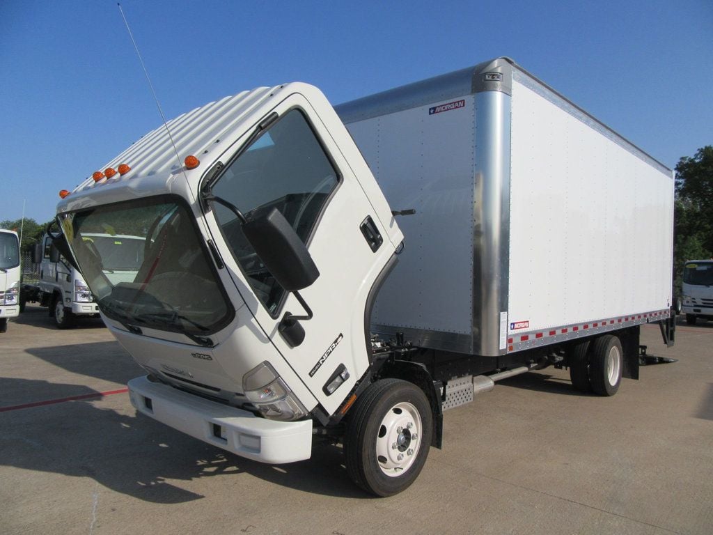 2024 Isuzu NPR HD (20ft Box w/ Lift Gate) - 22114680 - 33