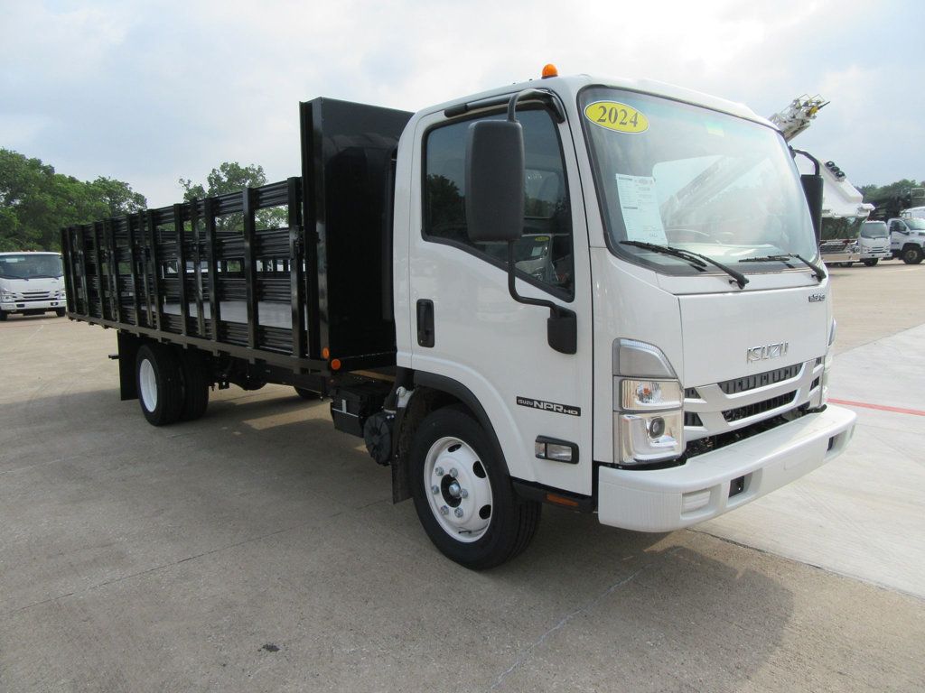 2024 Isuzu NPR HD (21ft Stakebed w/ ICC Bumper)) - 22114641 - 0