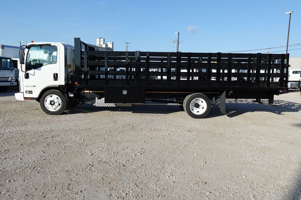 2024 Isuzu NPR HD (21ft Stake Bed w/ ICC Bumper) - 22114904 - 3