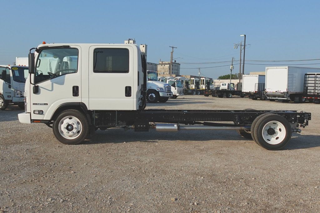 2024 Isuzu NPR HD (Chassis - Gas) - 22562574 - 3