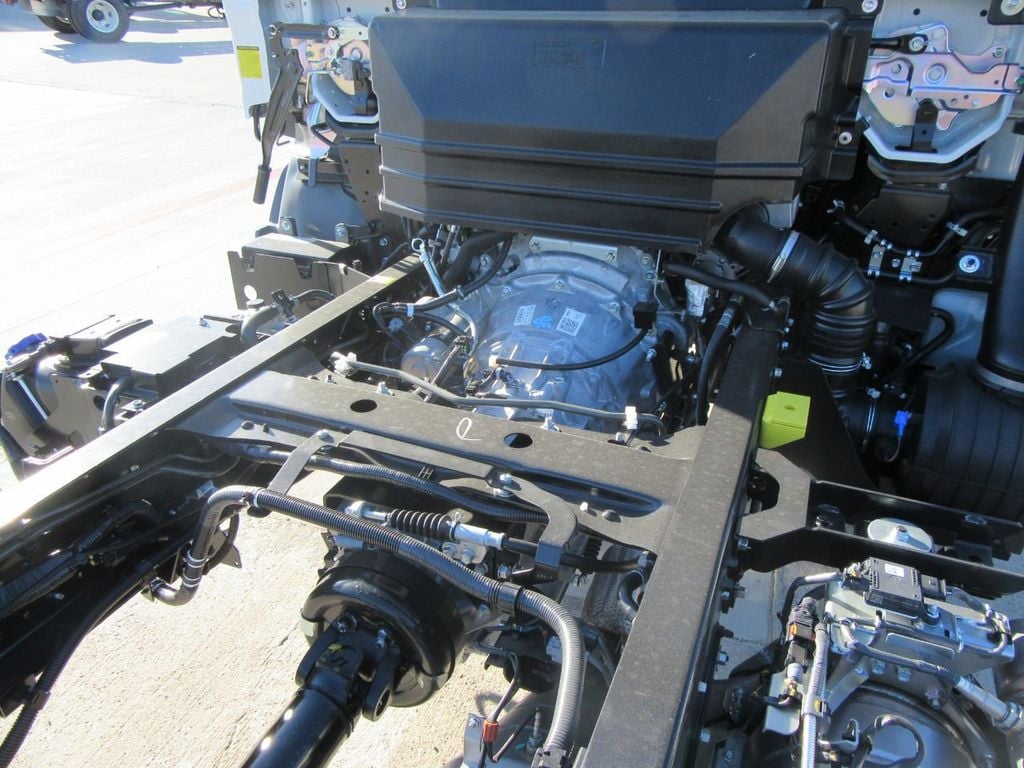2024 Isuzu NPR XD (Chassis - Diesel) - 22339412 - 12