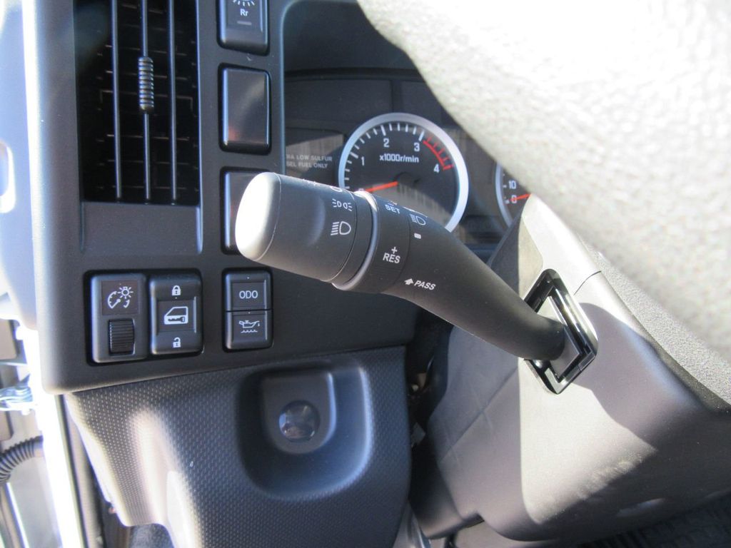 2024 Isuzu NPR XD (Chassis - Diesel) - 22339419 - 23