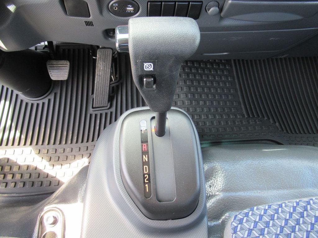 2024 Isuzu NPR XD (Chassis - Diesel) - 22359719 - 32