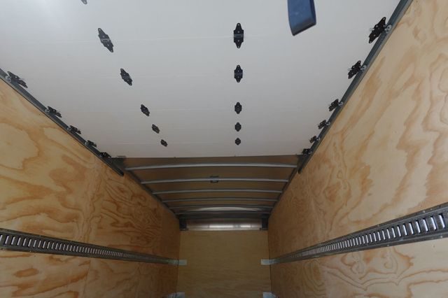 2024 Isuzu NQR (22ft Box truck with Lift Gate) - 22574679 - 20