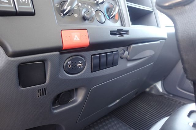 2024 Isuzu NQR (22ft Box truck with Lift Gate) - 22574679 - 54