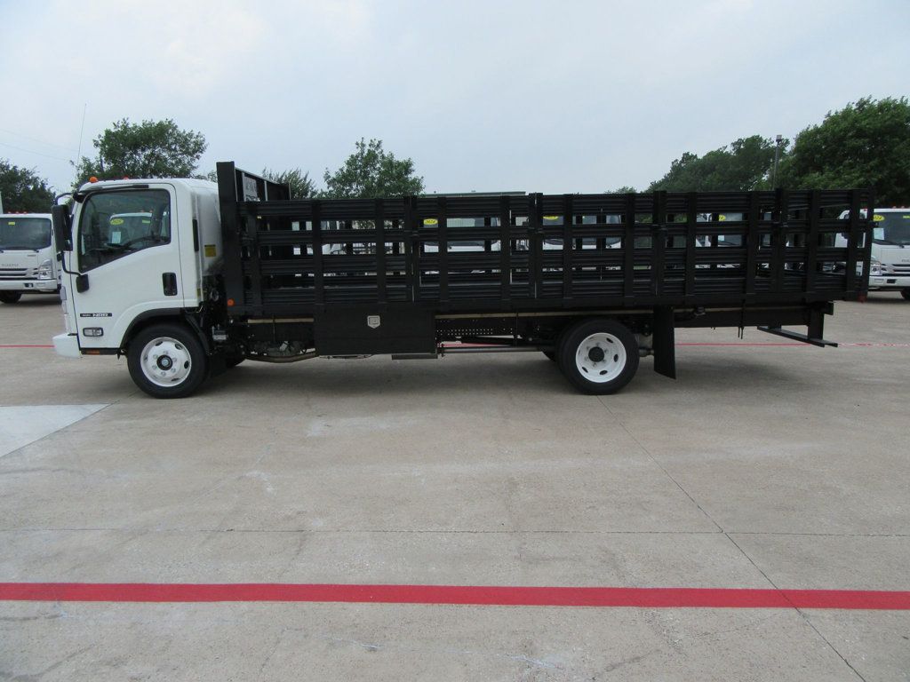 2024 Isuzu NRR (21ft Stake Bed) - 22114685 - 3