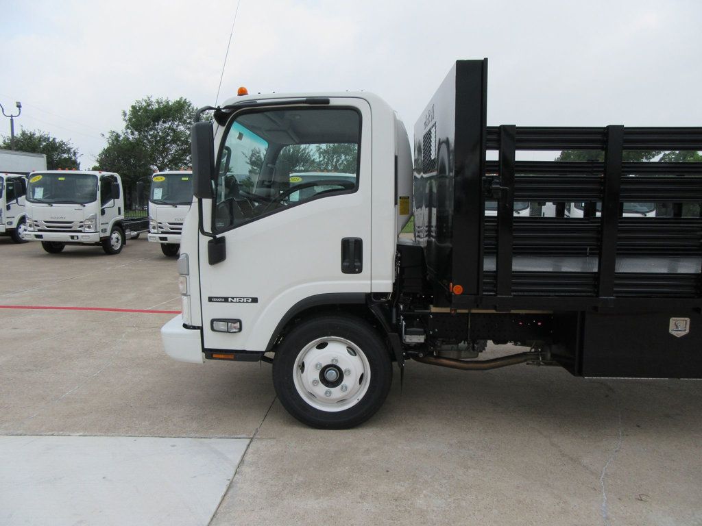 2024 Isuzu NRR (21ft Stake Bed w/ ICC) - 22114691 - 4