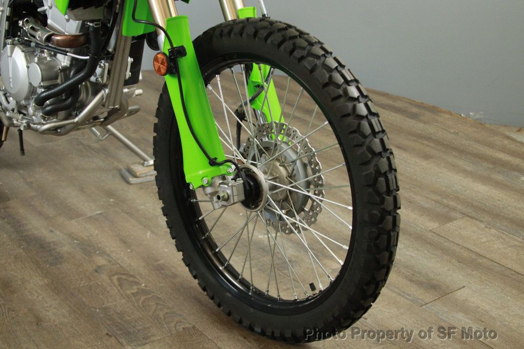 2024 Kawasaki KLX300 FACTORY DEMO - 22914096 - 19