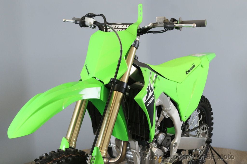 2024 Kawasaki KX450 SAVE OVER $4000.00! - 22338069 - 1