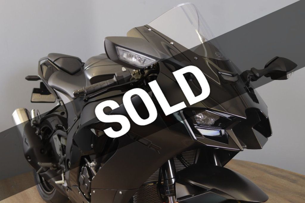 New zx10r best sale