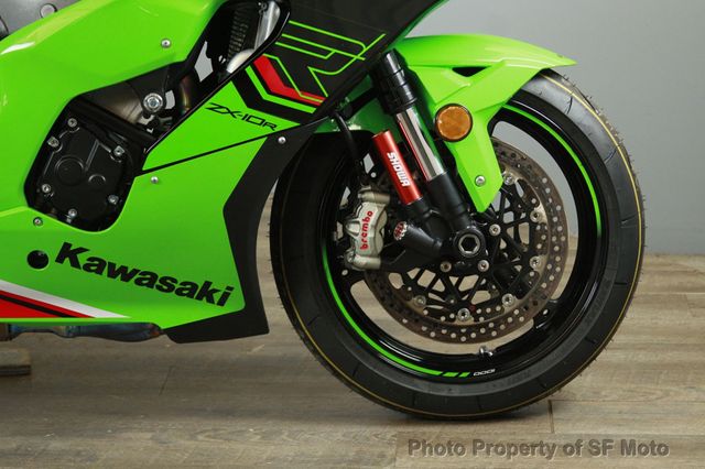 2024 Kawasaki Ninja ZX-10R KRT Edition FACTORY DEMO - 22914105 - 13