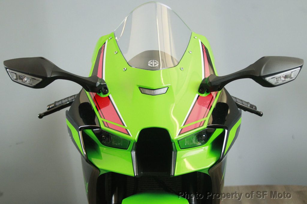 2024 Kawasaki Ninja ZX-10R KRT Edition FACTORY DEMO - 22914105 - 24