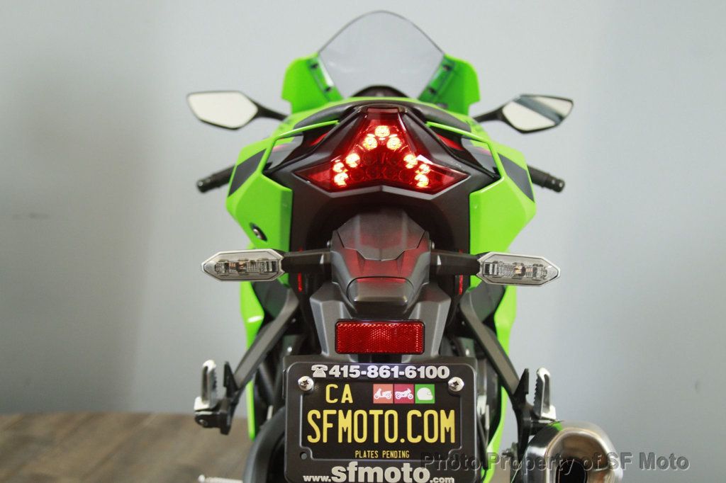 2024 Kawasaki Ninja ZX-10R KRT Edition FACTORY DEMO - 22914105 - 27