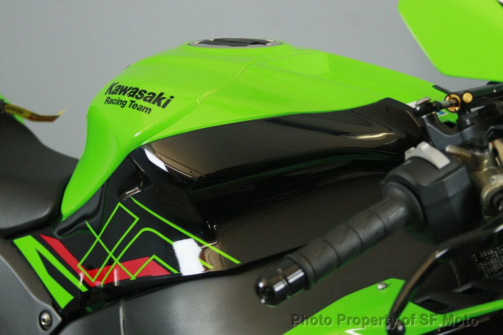 2024 Kawasaki Ninja ZX-10R KRT Edition FACTORY DEMO - 22914105 - 32