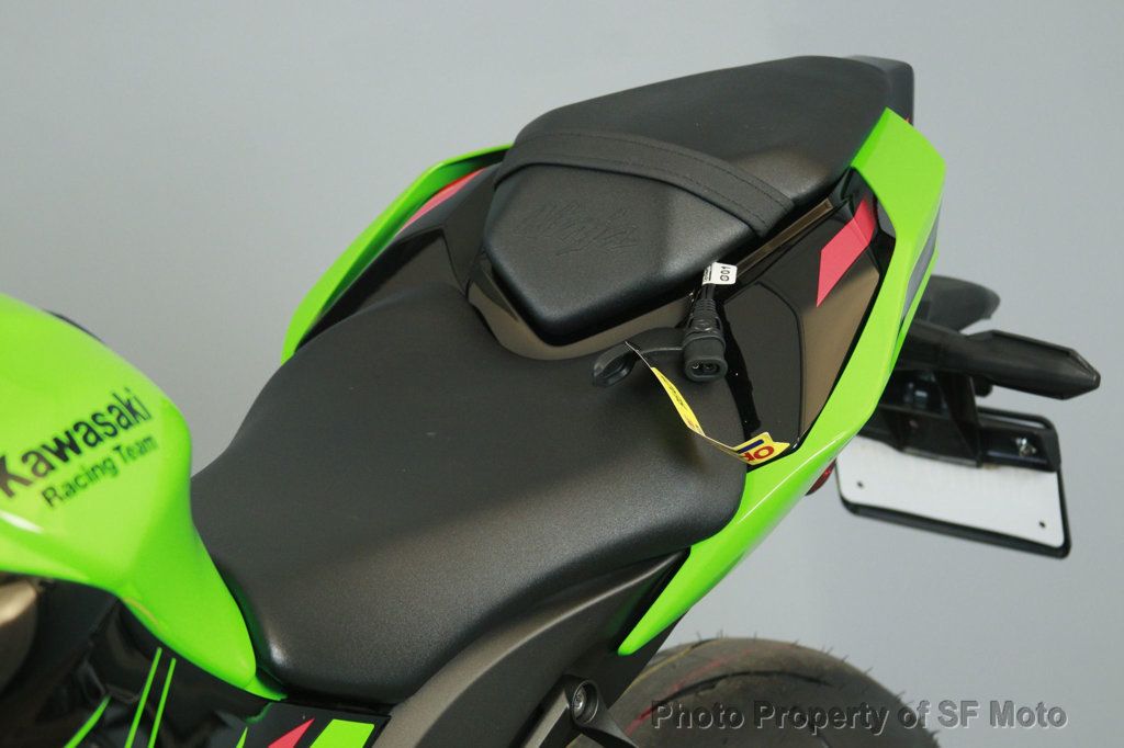 2024 Kawasaki Ninja ZX-10R KRT Edition FACTORY DEMO - 22914105 - 39