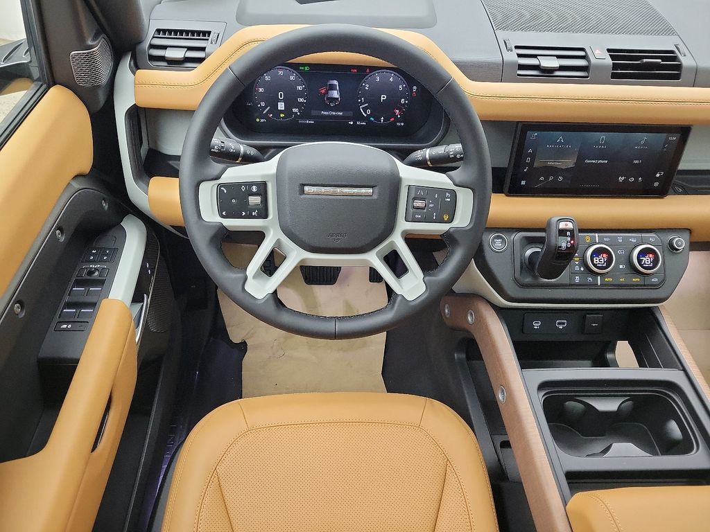 2024 Land Rover Defender: 62 Interior Photos