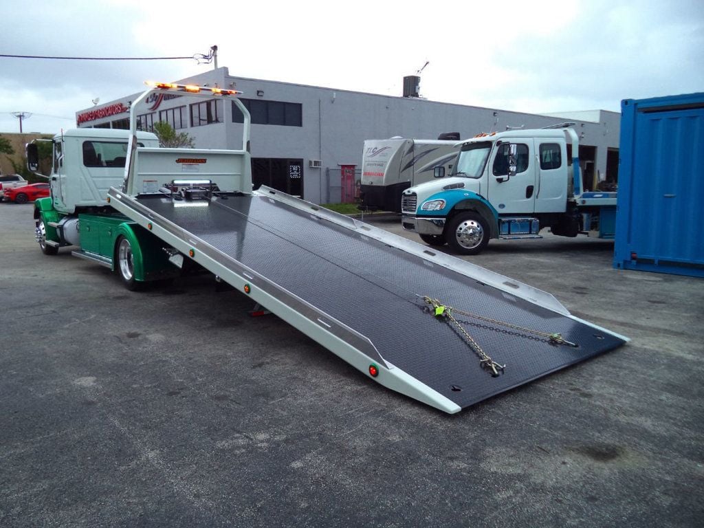 2024 Mack MD6 w/ 22ft Jerr-Dan Custom StepSide Classic Car Carrier - 21883927 - 14