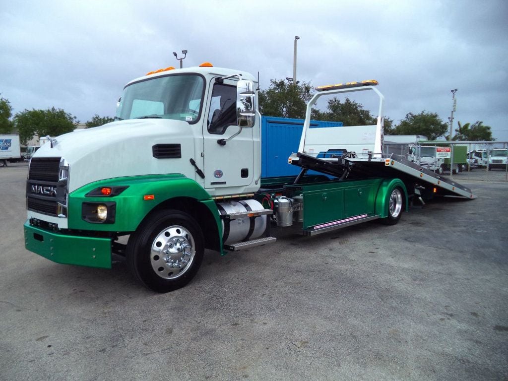 2024 Mack MD6 w/ 22ft Jerr-Dan Custom StepSide Classic Car Carrier - 21883927 - 30