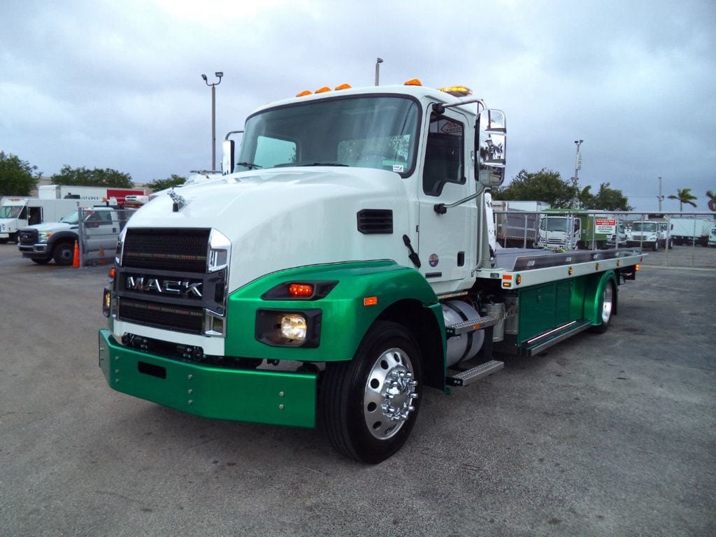 2024 Mack MD6 w/ 22ft Jerr-Dan Custom StepSide Classic Car Carrier - 21883927 - 4