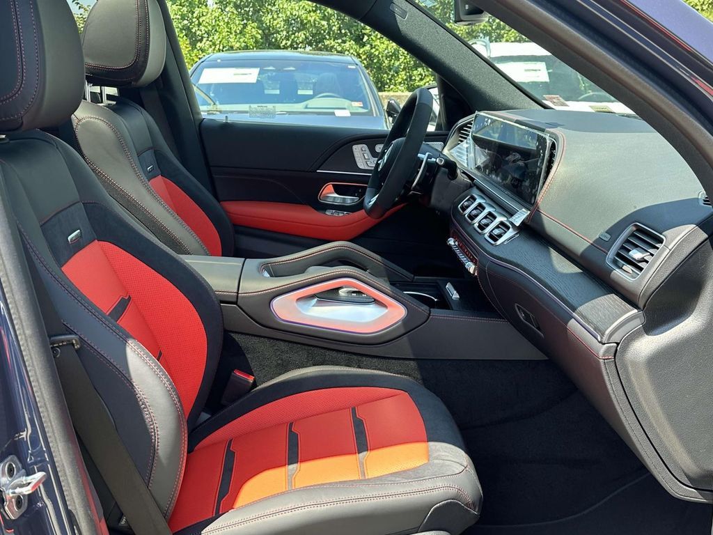 2024 New Mercedes-Benz AMG GLE 53 4MATIC+ SUV at PenskeCars.com Serving  Bloomfield Hills, MI, IID 21997163