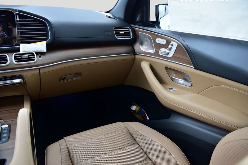 2024 New Mercedes-Benz GLE GLE 350 4MATIC SUV at PenskeCars.com Serving  Bloomfield Hills, MI, IID 21934446