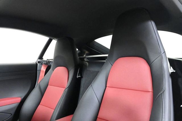 2024 Porsche 718 Cayman S Coupe - 22964629 - 4