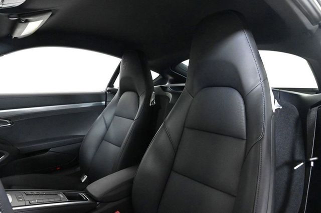 2024 Porsche 718 Cayman Style Edition Coupe - 22945015 - 4