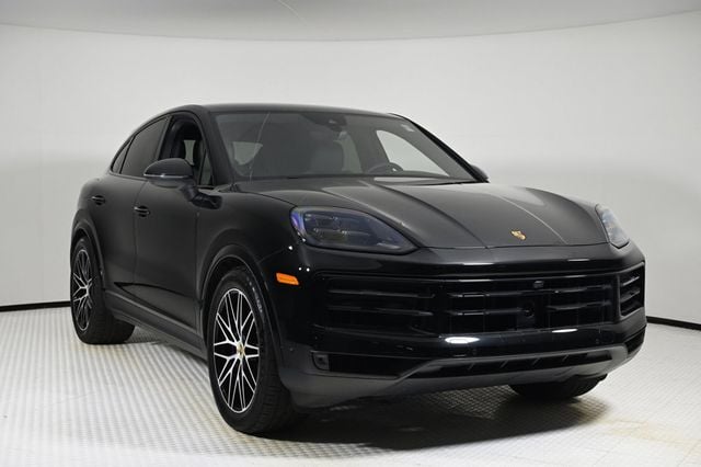 2024 Porsche Cayenne S Coupe - 22775366 - 6