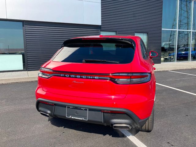 2024 Porsche Macan   - 22344499 - 12