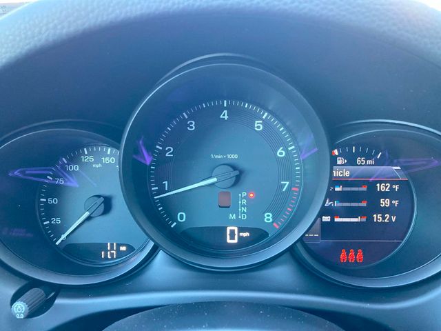 2024 Porsche Macan   - 22344499 - 17