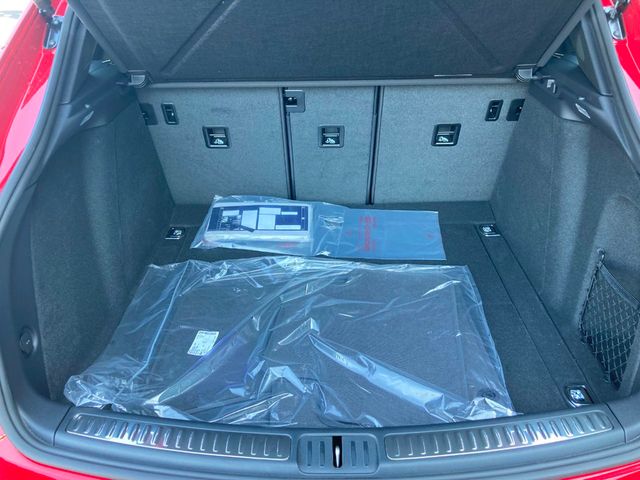 2024 Porsche Macan   - 22344499 - 23