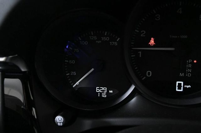 2024 Porsche Macan Base - 22944975 - 12
