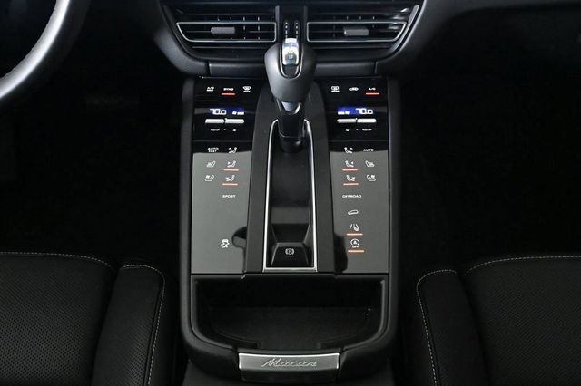 2024 Porsche Macan Base - 22944975 - 15