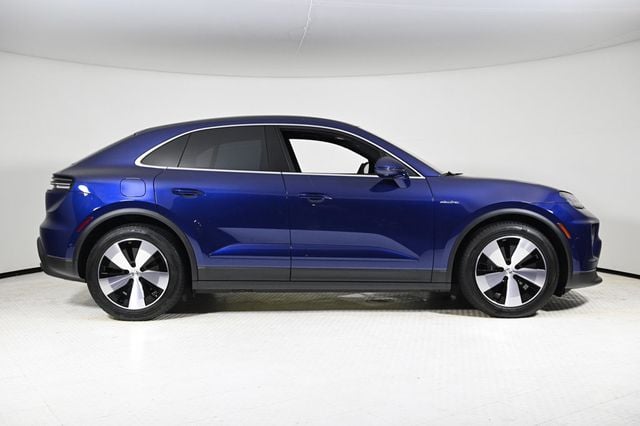 2024 Porsche Macan Electric 4 AWD - 22747979 - 4